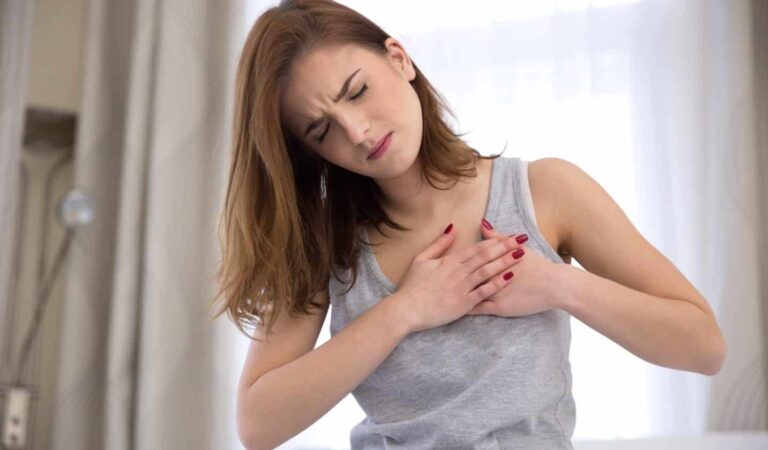 One Month Before a Heart Attack, Your Body Will Alert You: Here are the 6 Symptoms!
